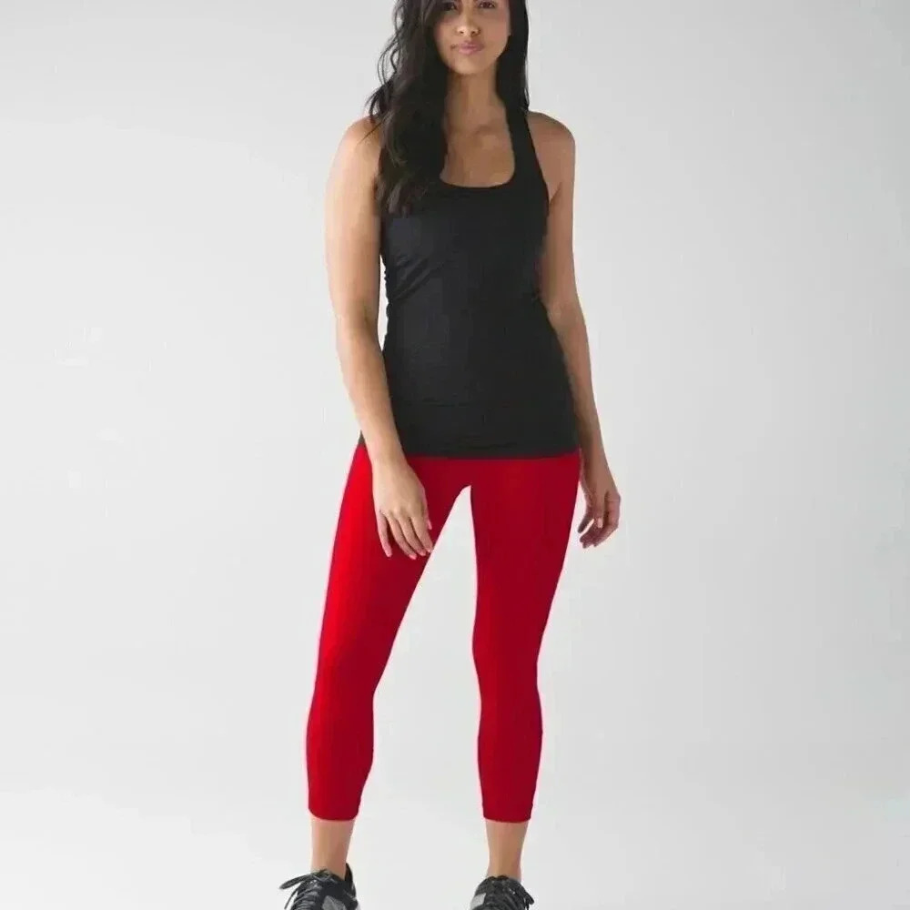Lululemon pace rival crop true red run stretch casual athletic crop tight 8